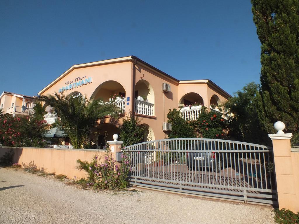 Villa Mare Apartments Vir Eksteriør bilde